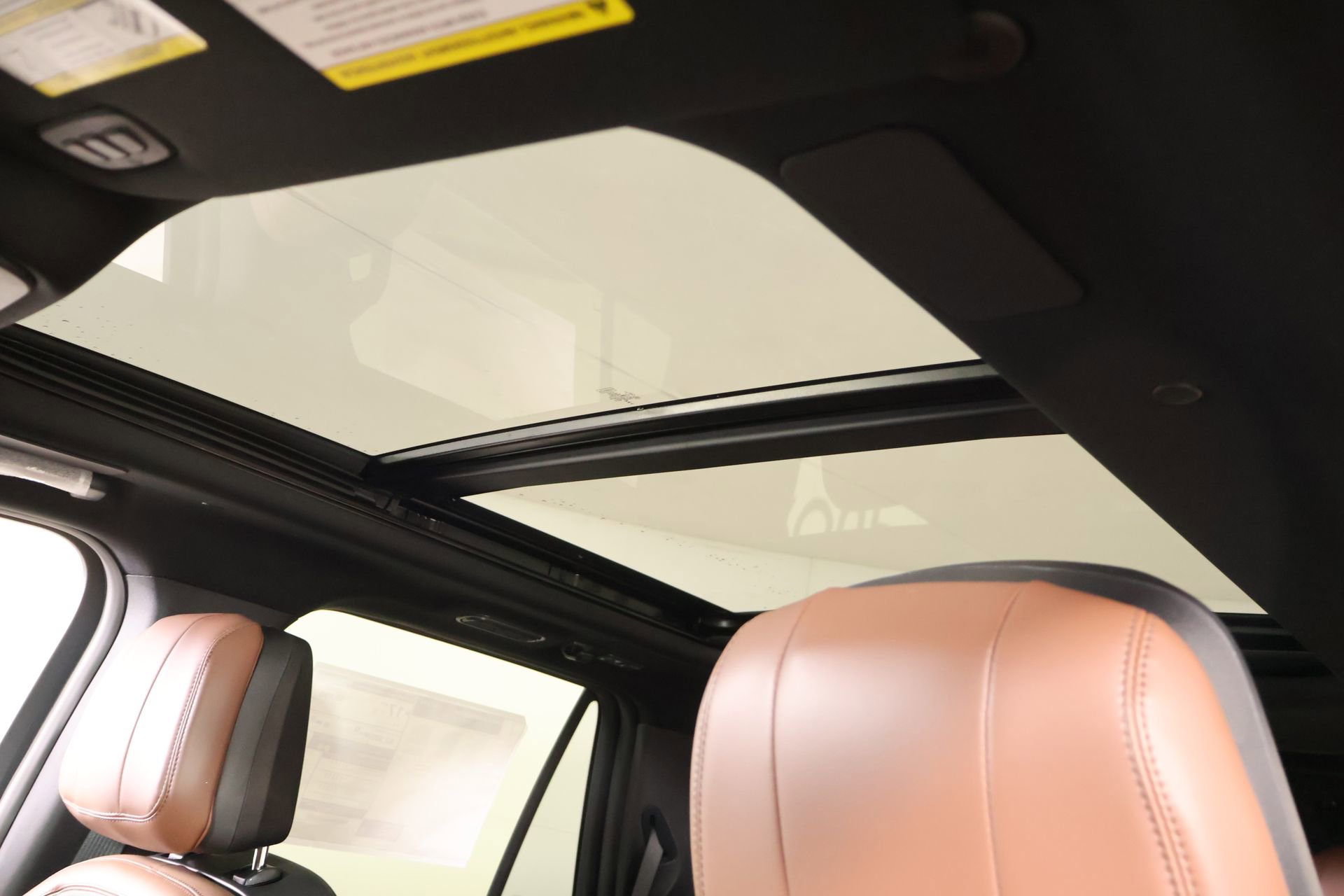New 2026 Lincoln Navigator Reserve AWD/4WD image 16