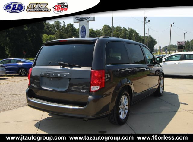 Used 2020 Dodge Grand Caravan SXT FWD image 6