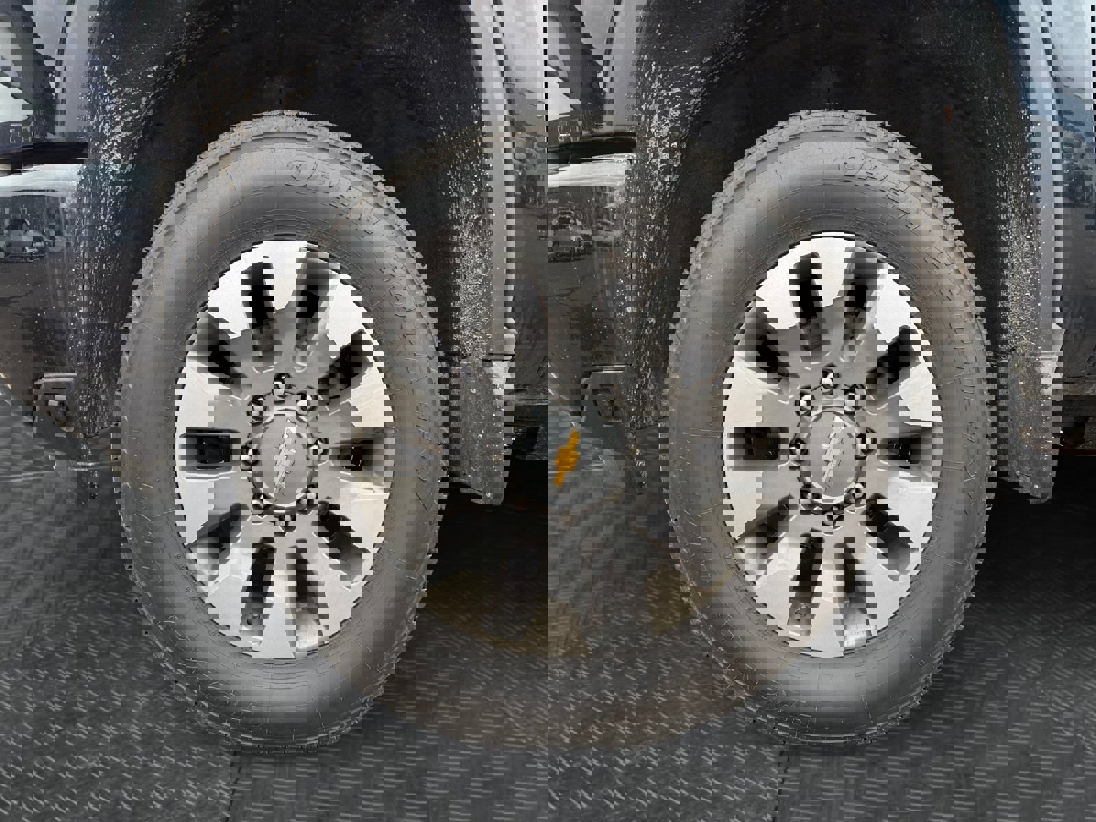 Used 2024 Chevrolet Silverado 2500 Custom w/ Custom Value Package image 25