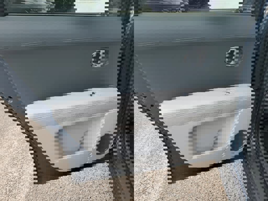 Used 2023 Hyundai Ioniq 5 SEL image 19