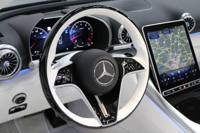 Used 2026 Mercedes-Benz Maybach SL 680 image 54