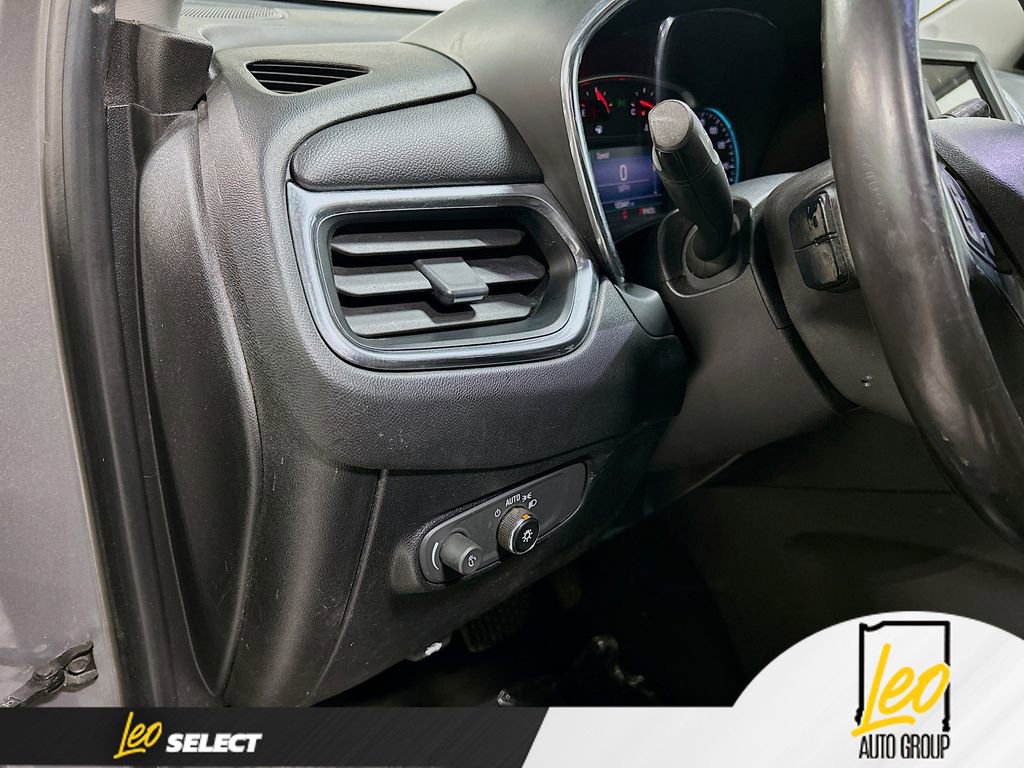 Used 2019 Chevrolet Equinox LT image 10