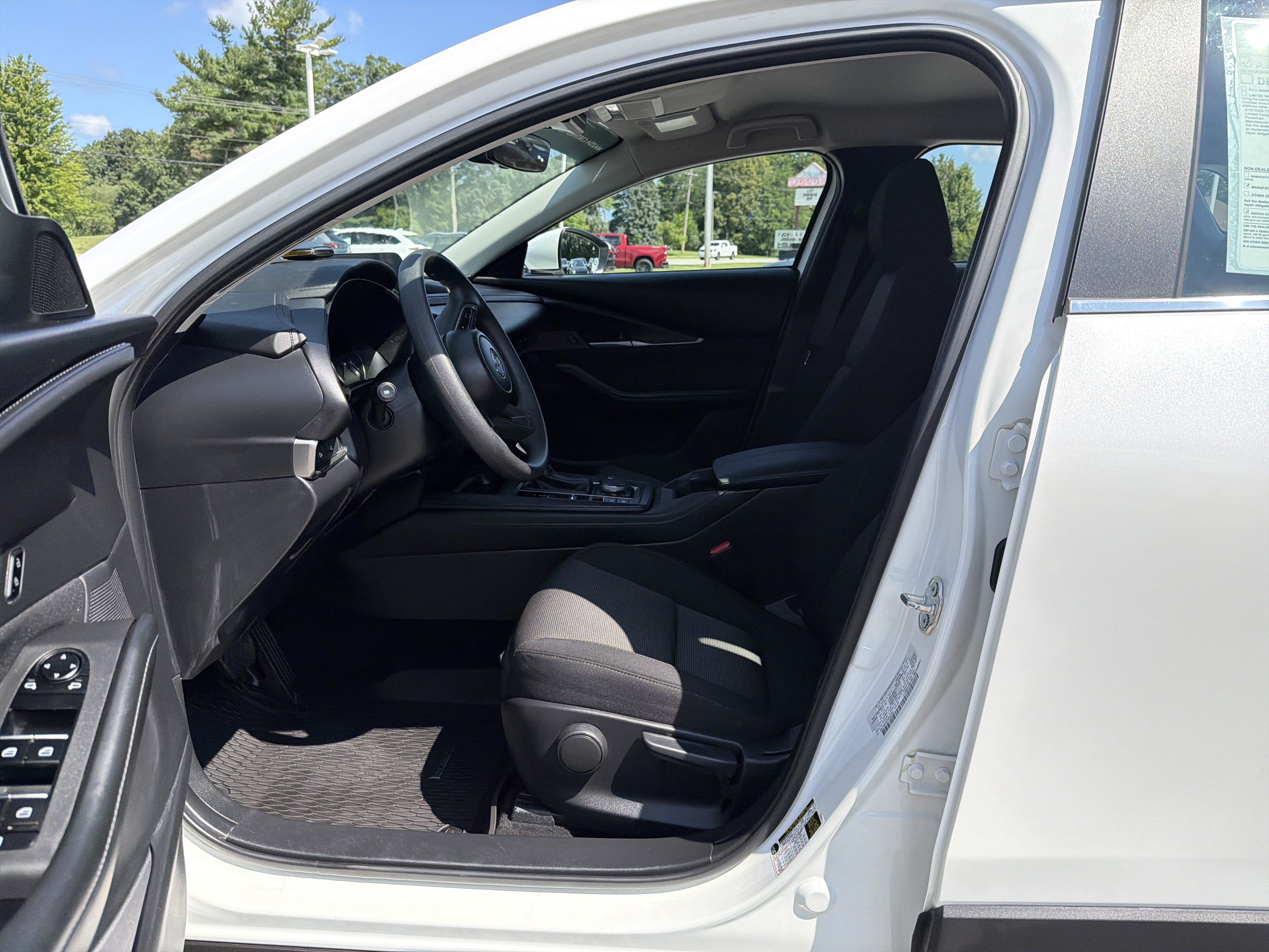 Used 2025 MAZDA CX-30 AWD 2.5 S image 11