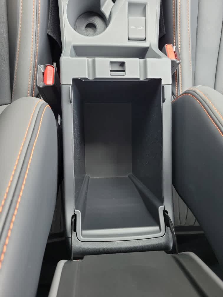 Certified 2025 Subaru Crosstrek 2.5i Limited w/ Crosstrek Mirror Package image 18