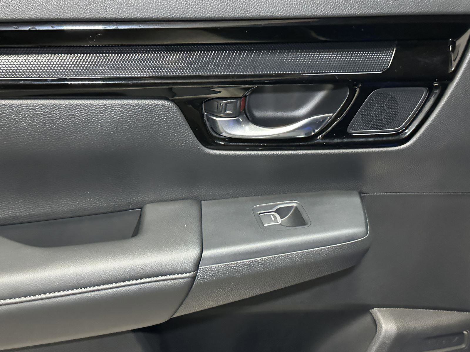 Used 2024 Honda CR-V EX-L image 31