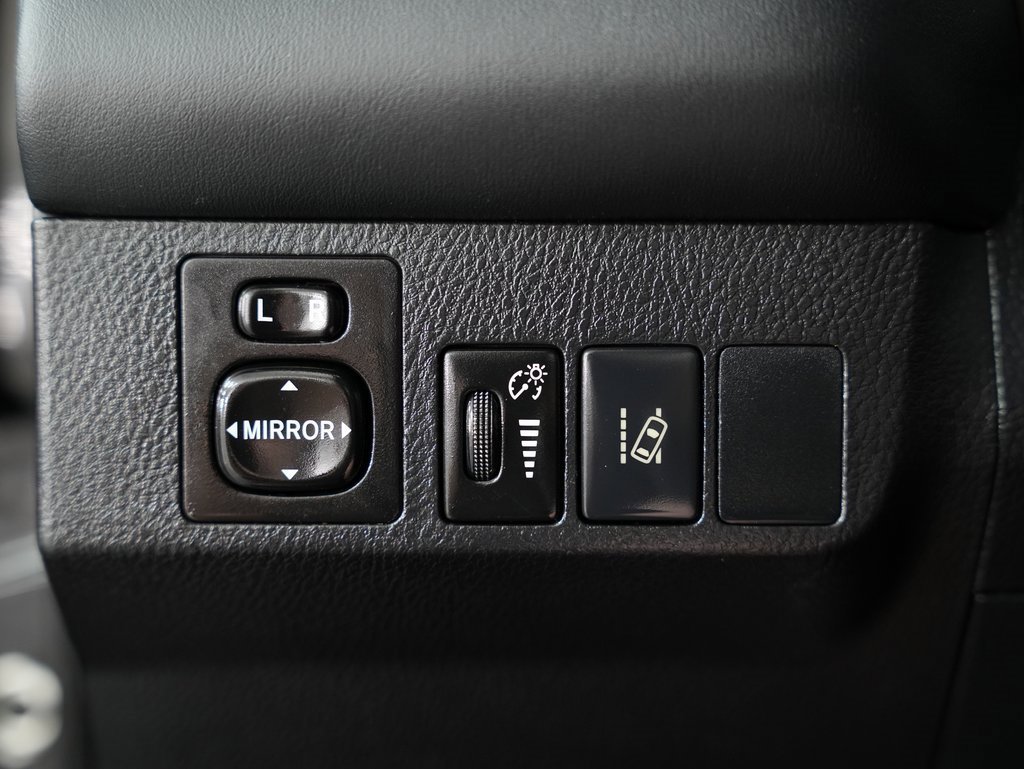 Used 2017 Toyota RAV4 XLE image 49