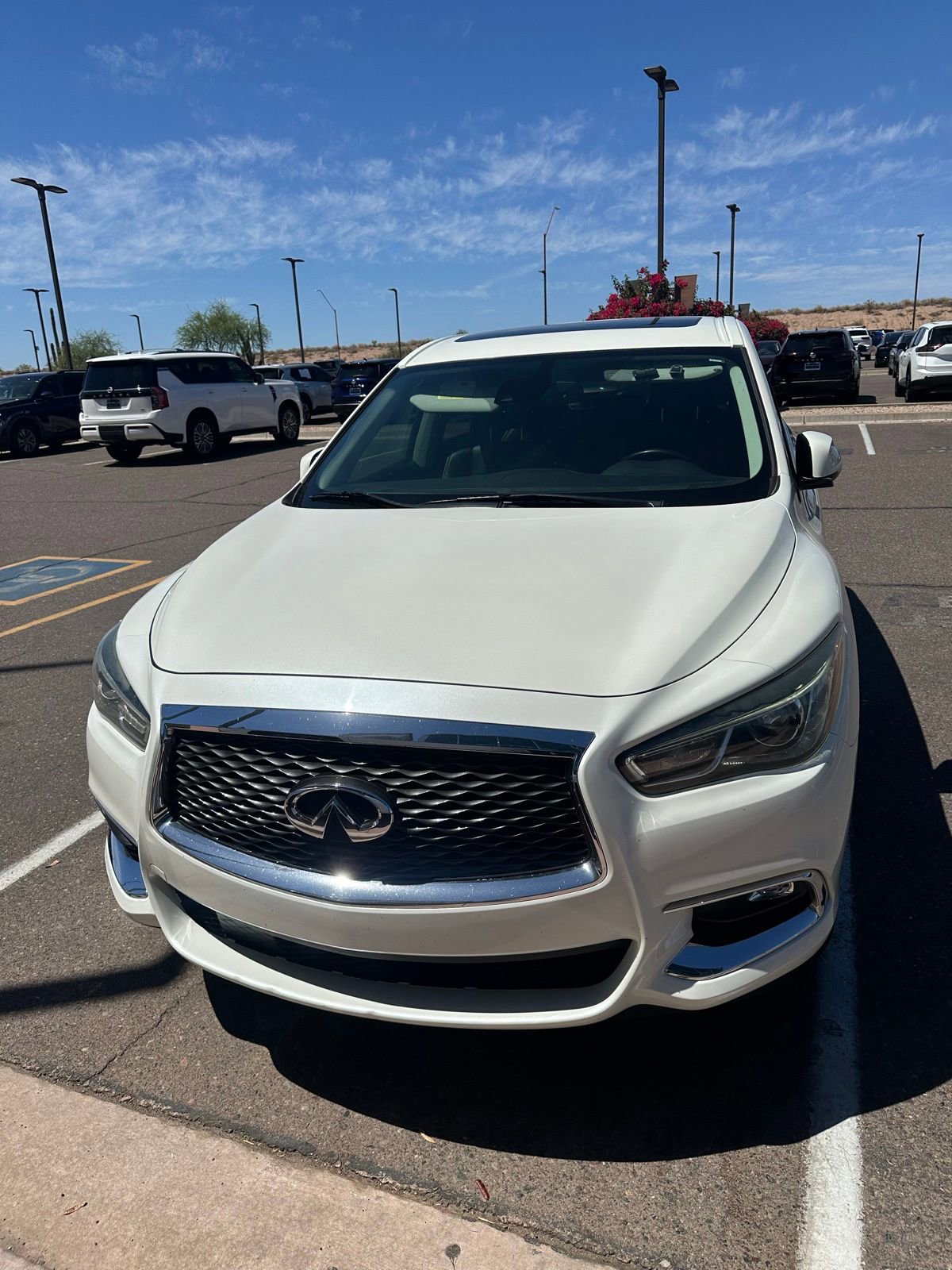 Used 2019 INFINITI QX60 Pure FWD image 1