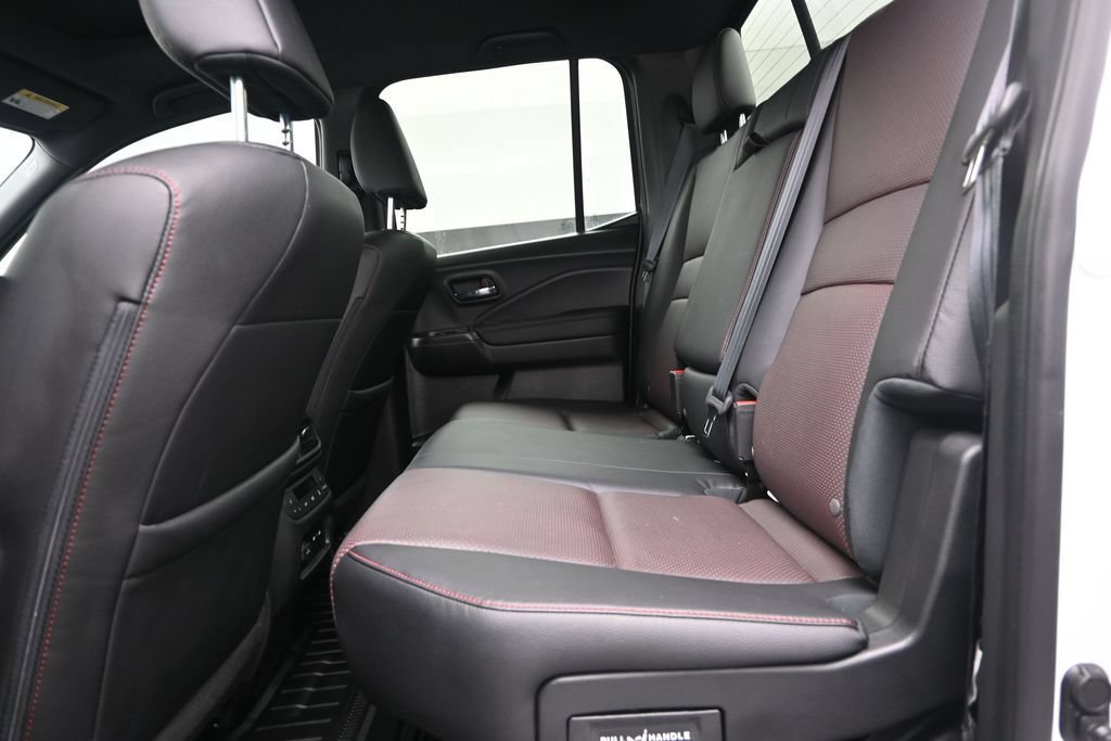 Certified 2026 Honda Ridgeline Black Edition image 18