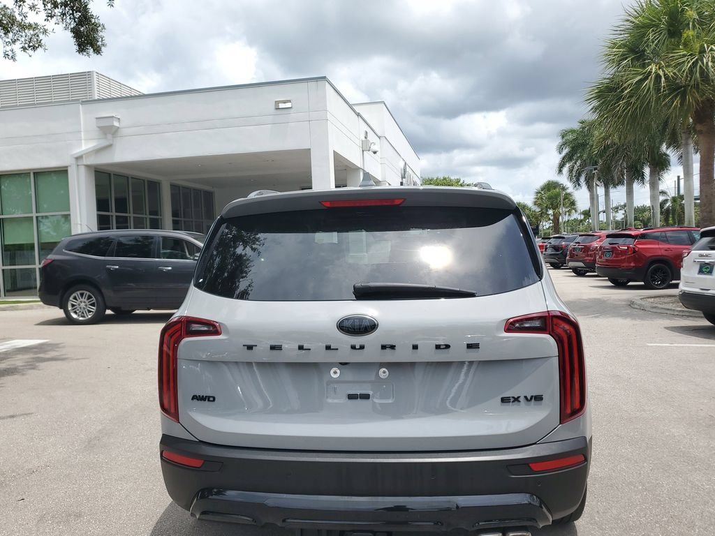 Used 2021 Kia Telluride EX w/ EX Premium Package AWD/4WD image 13