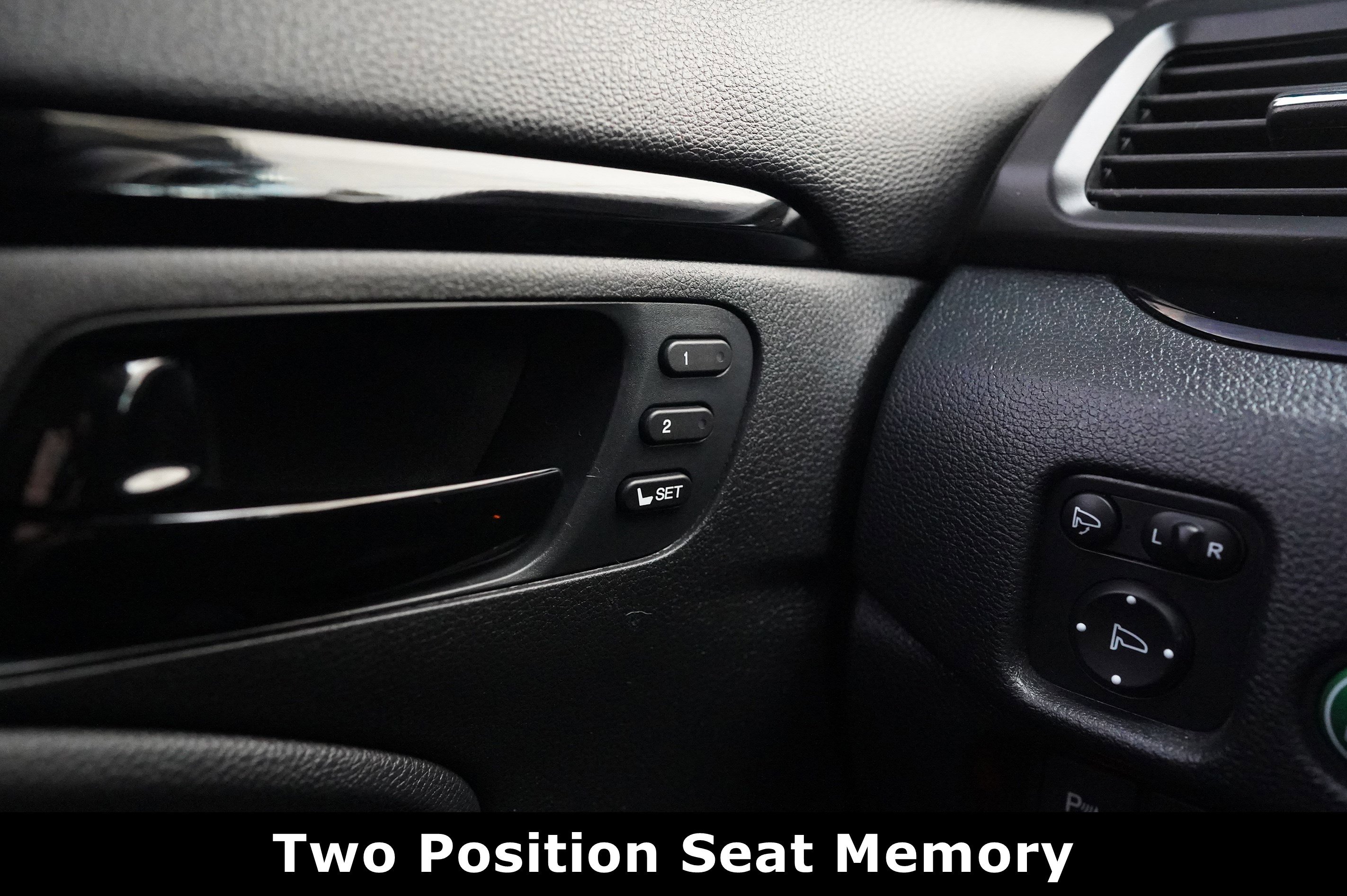 Used 2023 Honda Passport Elite image 34