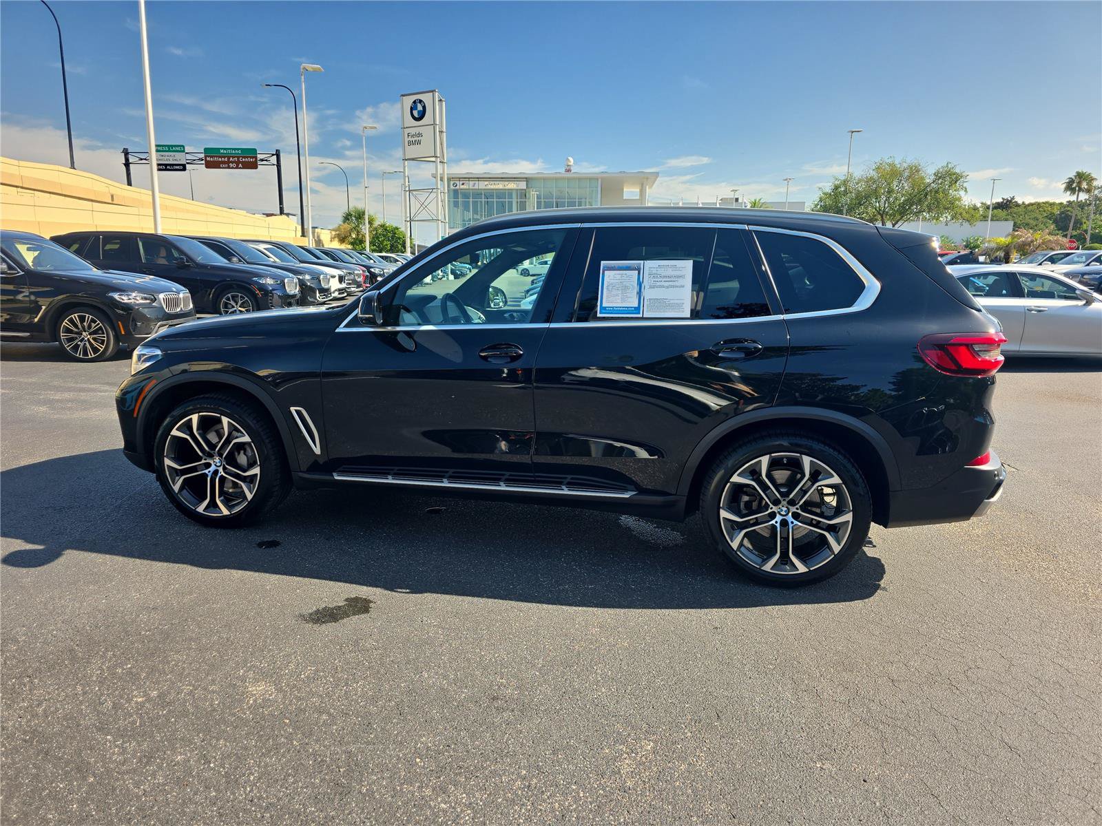 Used 2023 BMW X5 sDrive40i w/ Premium Package RWD image 6