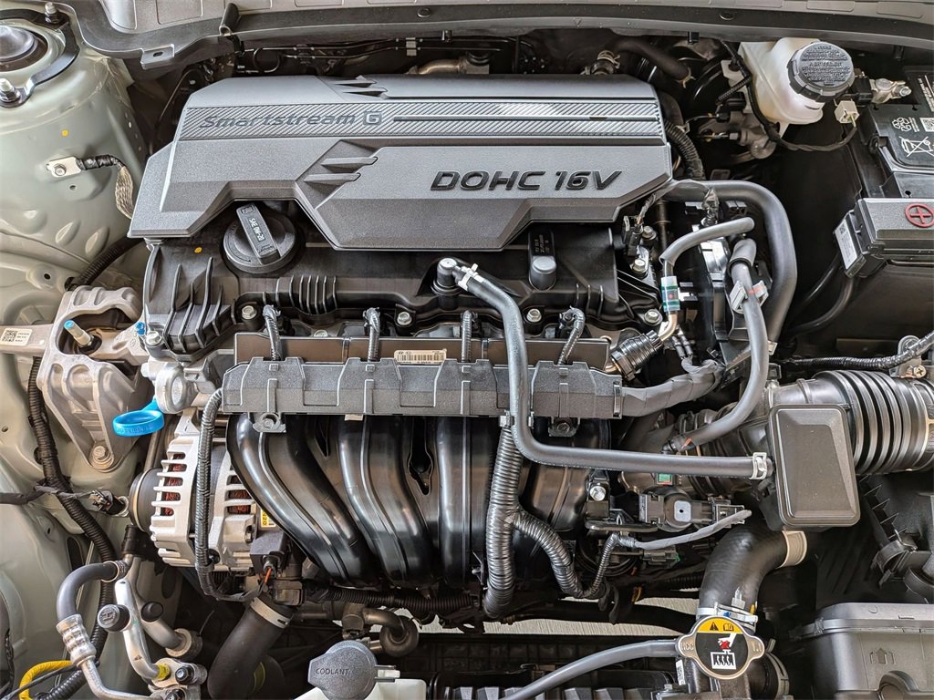 Used 2025 Kia K4 LXS image 33