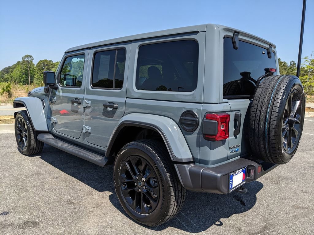 Certified 2025 Jeep Wrangler Unlimited Sahara AWD/4WD image 17