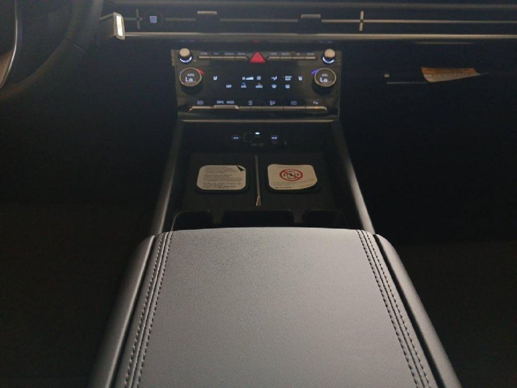 New 2026 Hyundai Santa Fe SEL FWD image 18