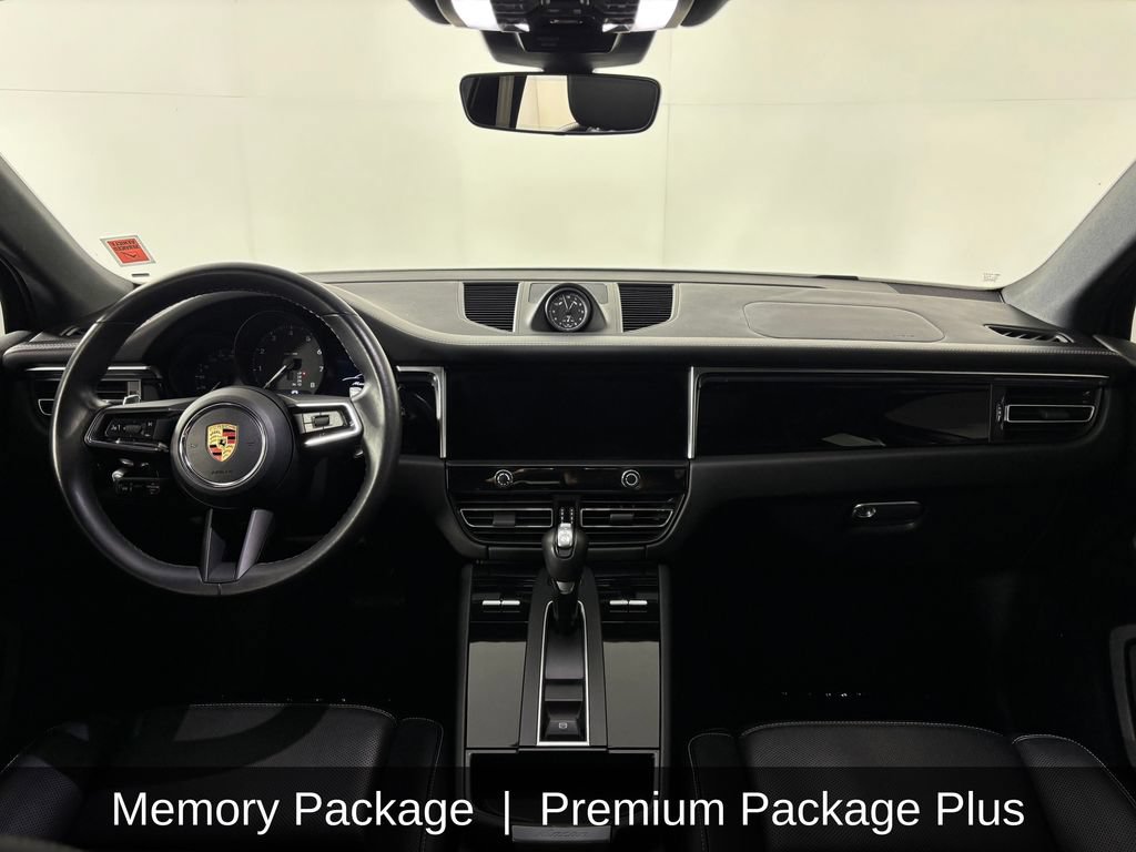 Used 2023 Porsche Macan w/ Premium Package Plus AWD/4WD image 15