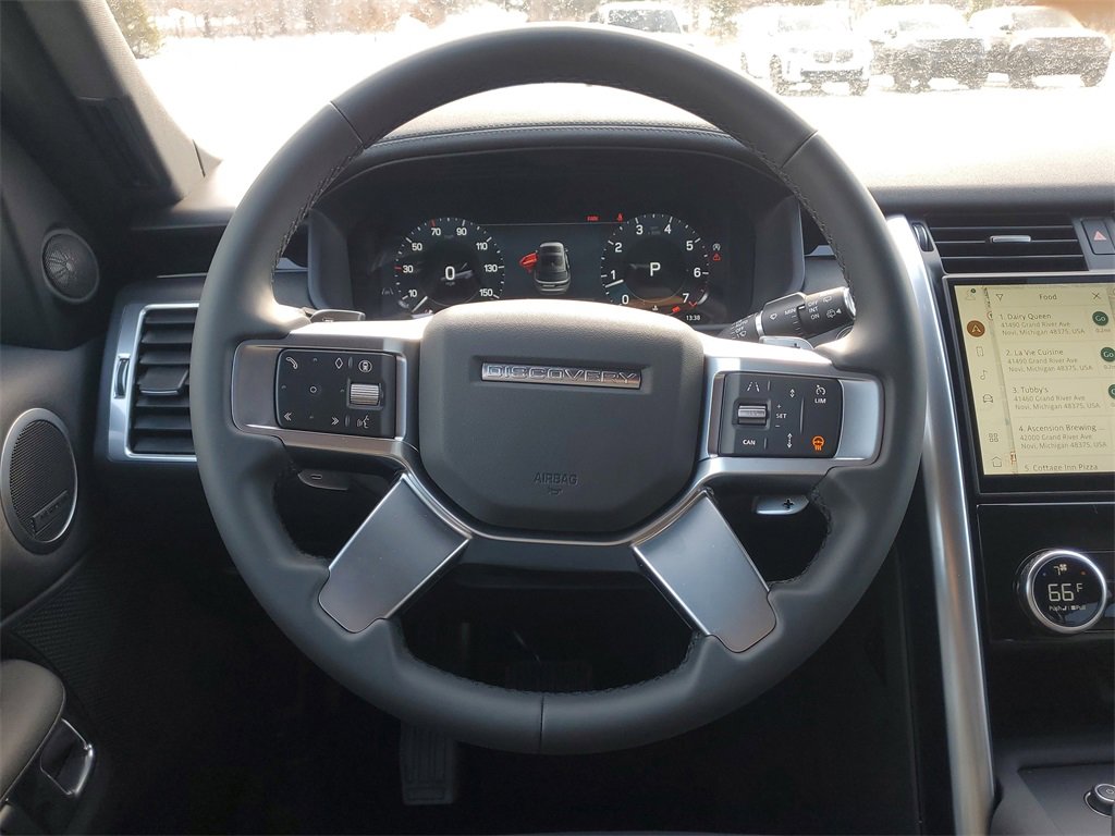 New 2026 Land Rover Discovery S image 28