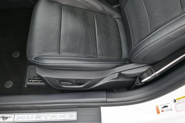 Used 2024 Ford Mustang GT Premium RWD image 13