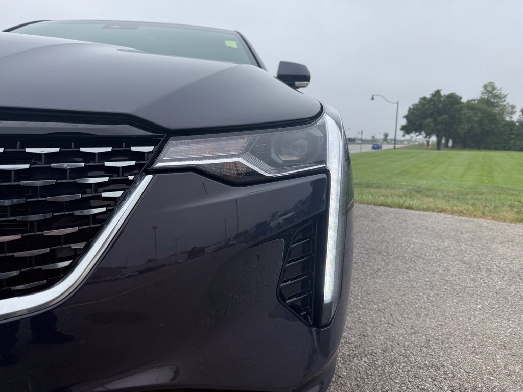 Certified 2025 Cadillac CT4 Premium Luxury w/ Climate Package AWD/4WD image 10