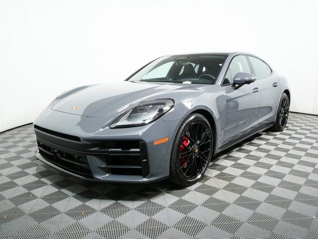 New 2026 Porsche Panamera GTS image 1