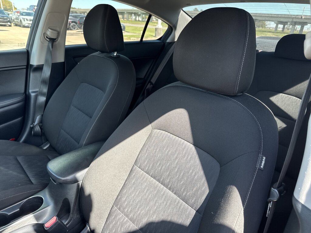 Used 2016 Kia Forte LX image 23