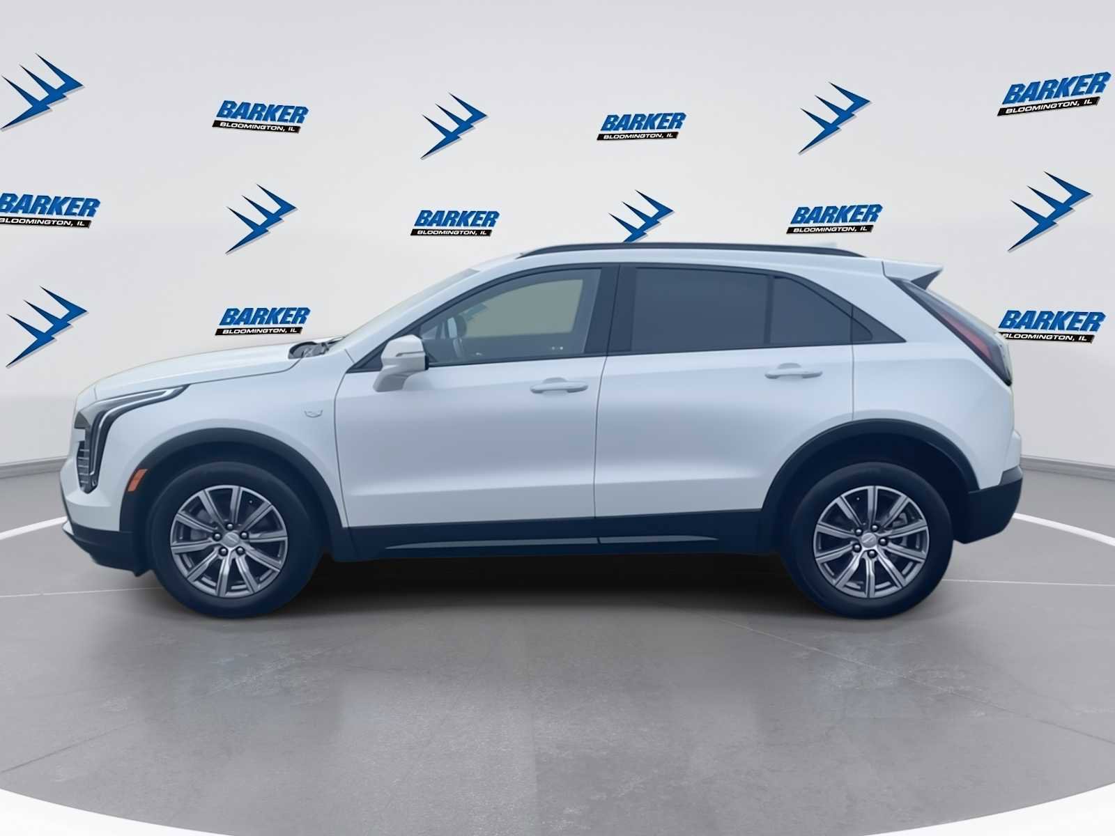 Used 2023 Cadillac XT4 Sport w/ Cold Weather Package image 5