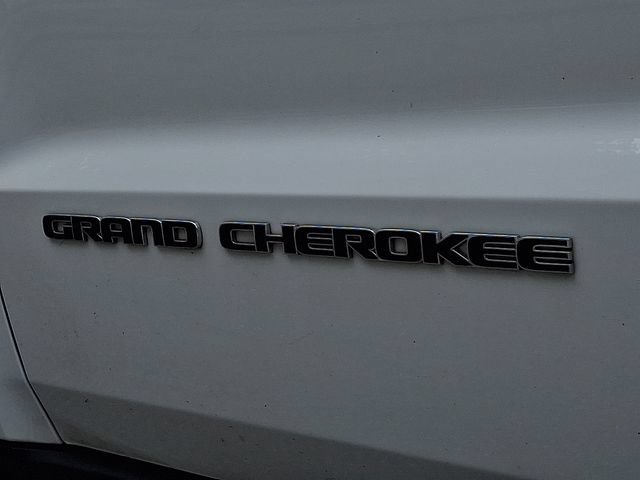 Used 2021 Jeep Grand Cherokee Limited AWD/4WD image 34