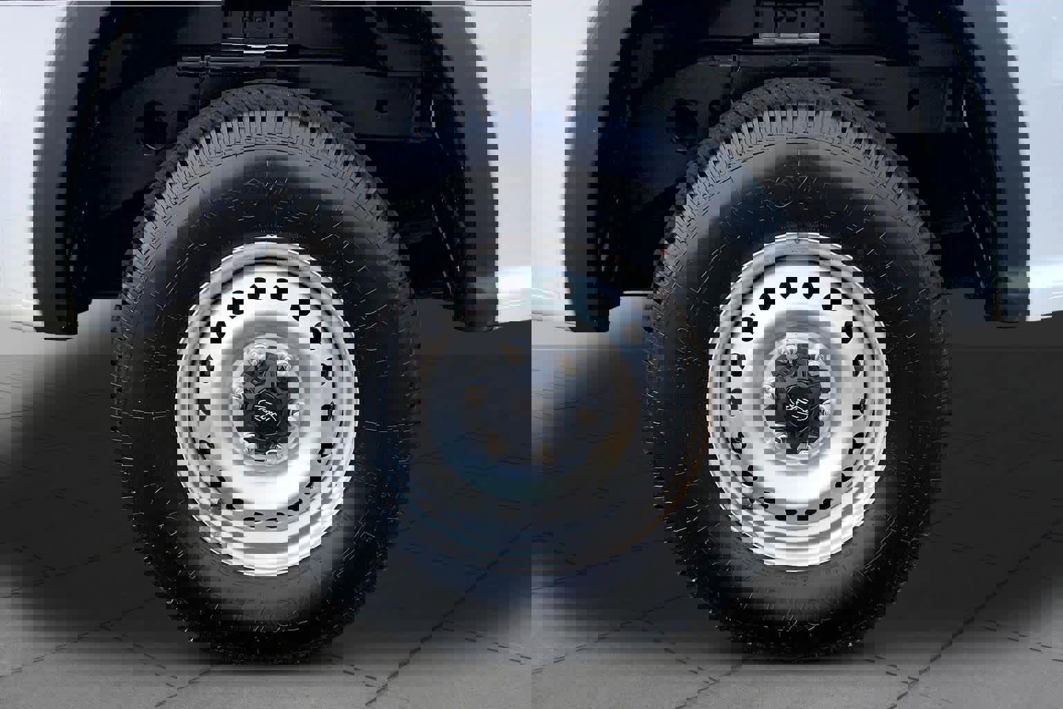 Used 2023 Ford Ranger XL RWD image 11