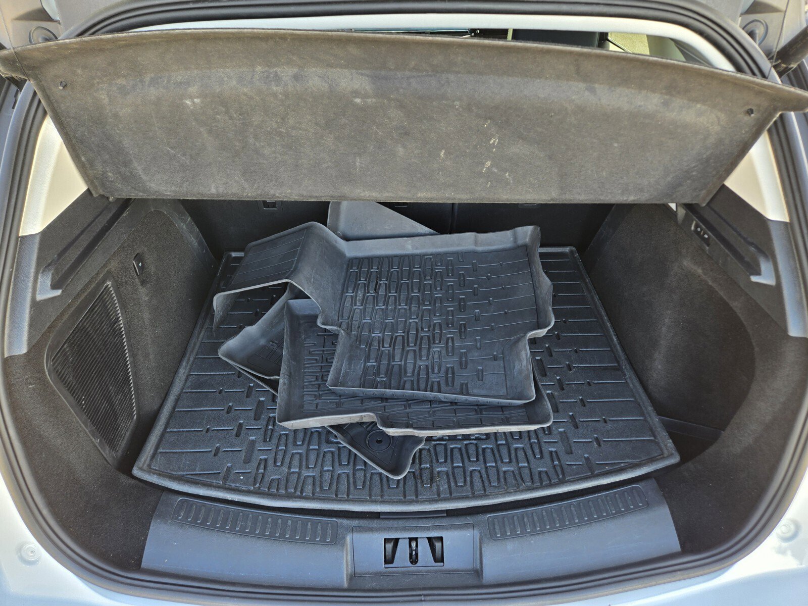 Used 2021 Lincoln Corsair Reserve w/ Equipment Group 201A image 14