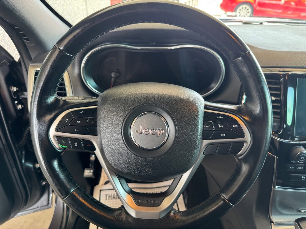 Used 2021 Jeep Grand Cherokee Limited w/ Luxury Group II image 10