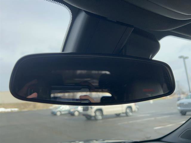 Used 2024 Chevrolet TrailBlazer RS image 28