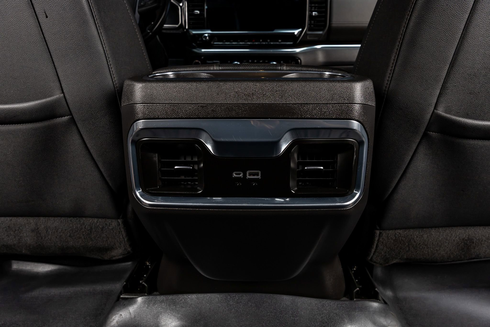 Used 2023 GMC Sierra 1500 SLT AWD/4WD image 33