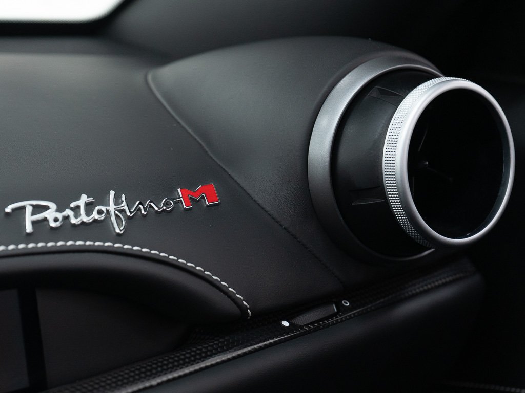 Used 2022 Ferrari Portofino M RWD image 44