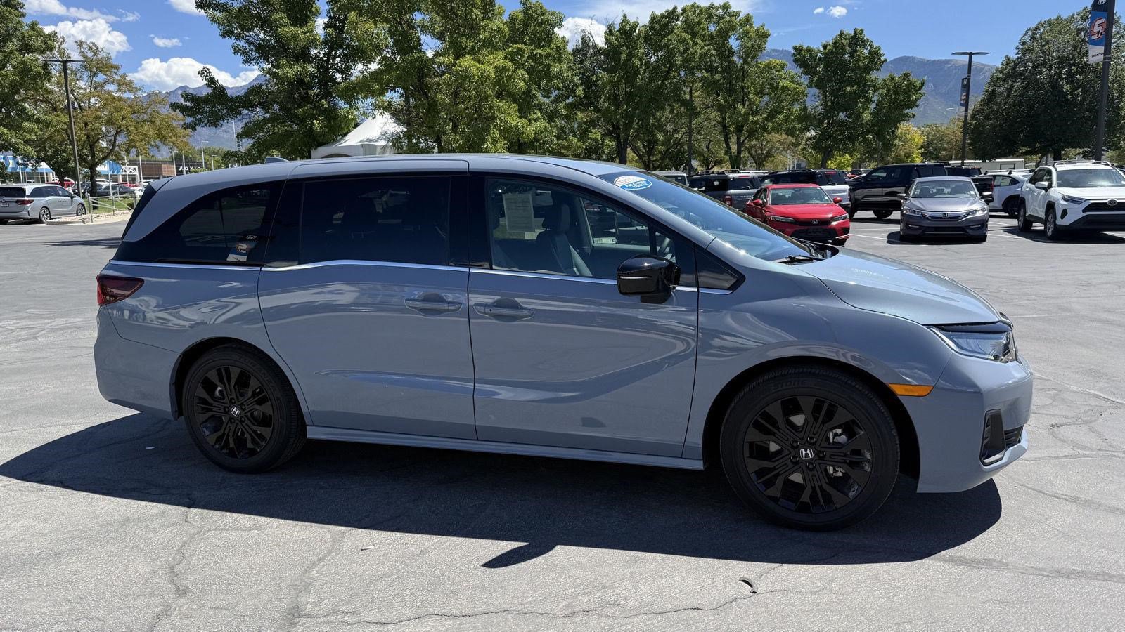Certified 2026 Honda Odyssey Sport-L image 3