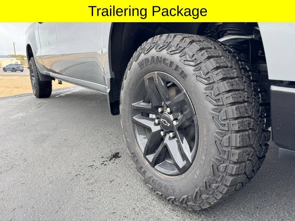 New 2026 Chevrolet Silverado 1500 Custom Trail Boss w/ Dark Appearance Package AWD/4WD image 10