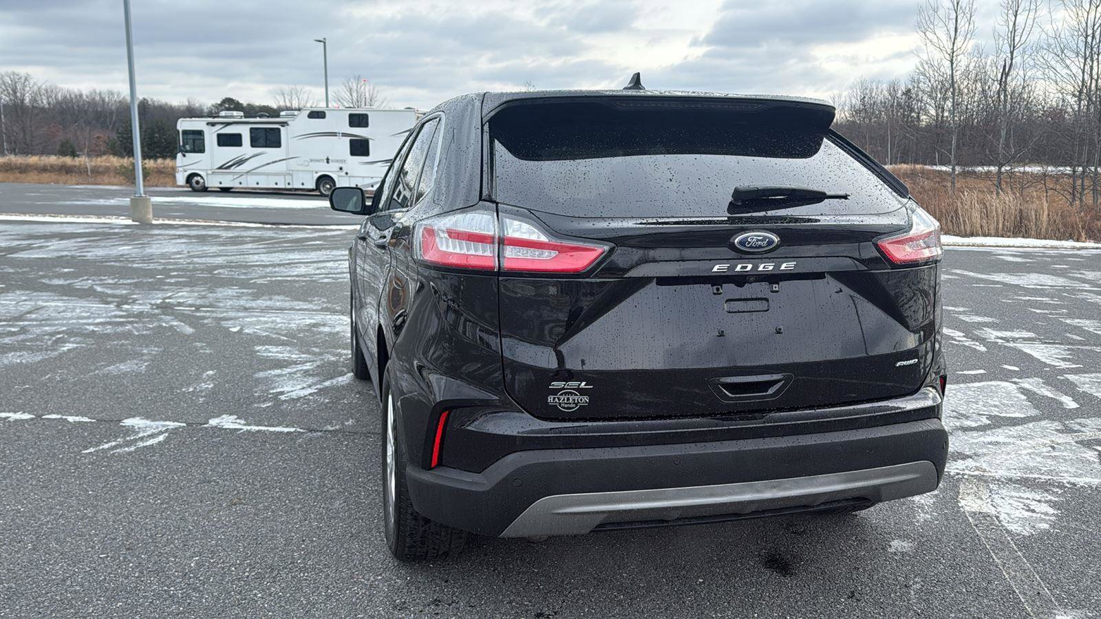 Used 2023 Ford Edge SEL image 9