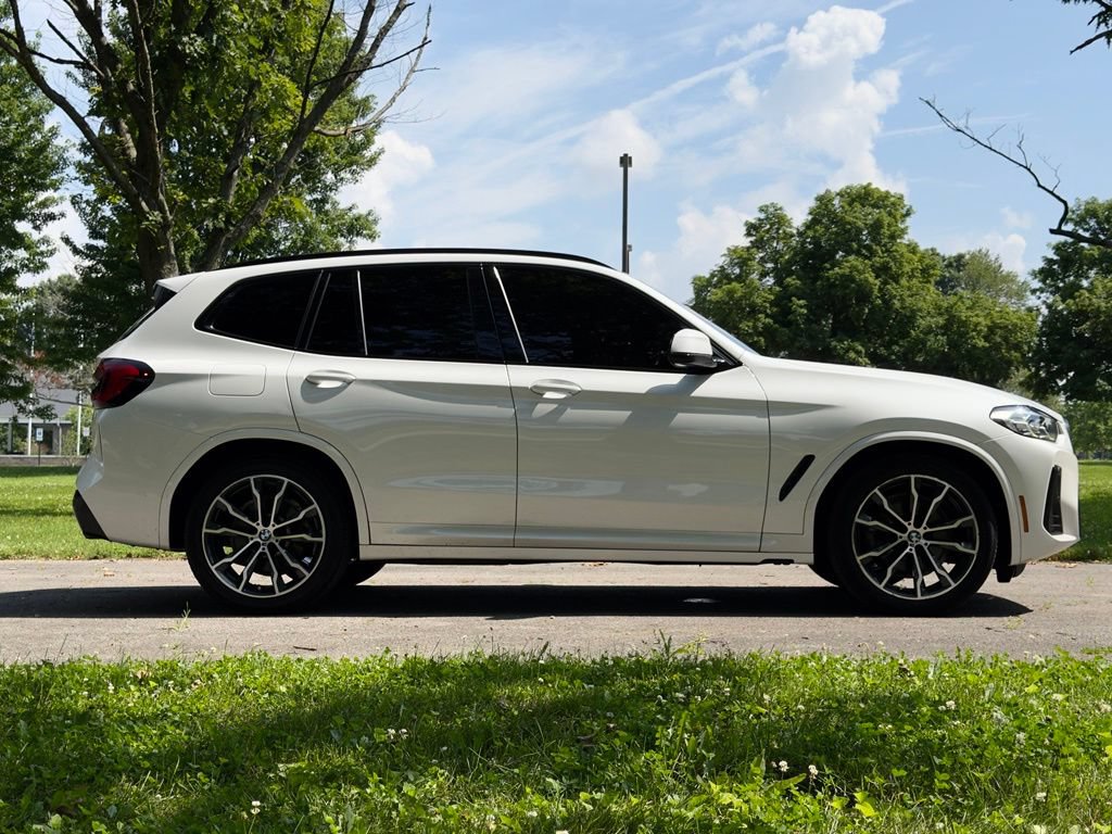 Used 2022 BMW X3 sDrive30i w/ Convenience Package RWD image 3