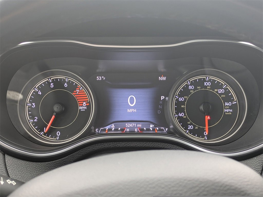 Used 2019 Jeep Cherokee Limited image 24