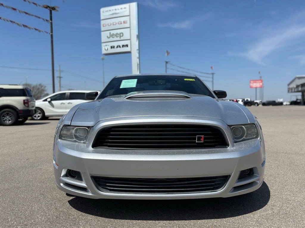 Used 2014 Ford Mustang Coupe w/ Equipment Group 102A RWD image 4