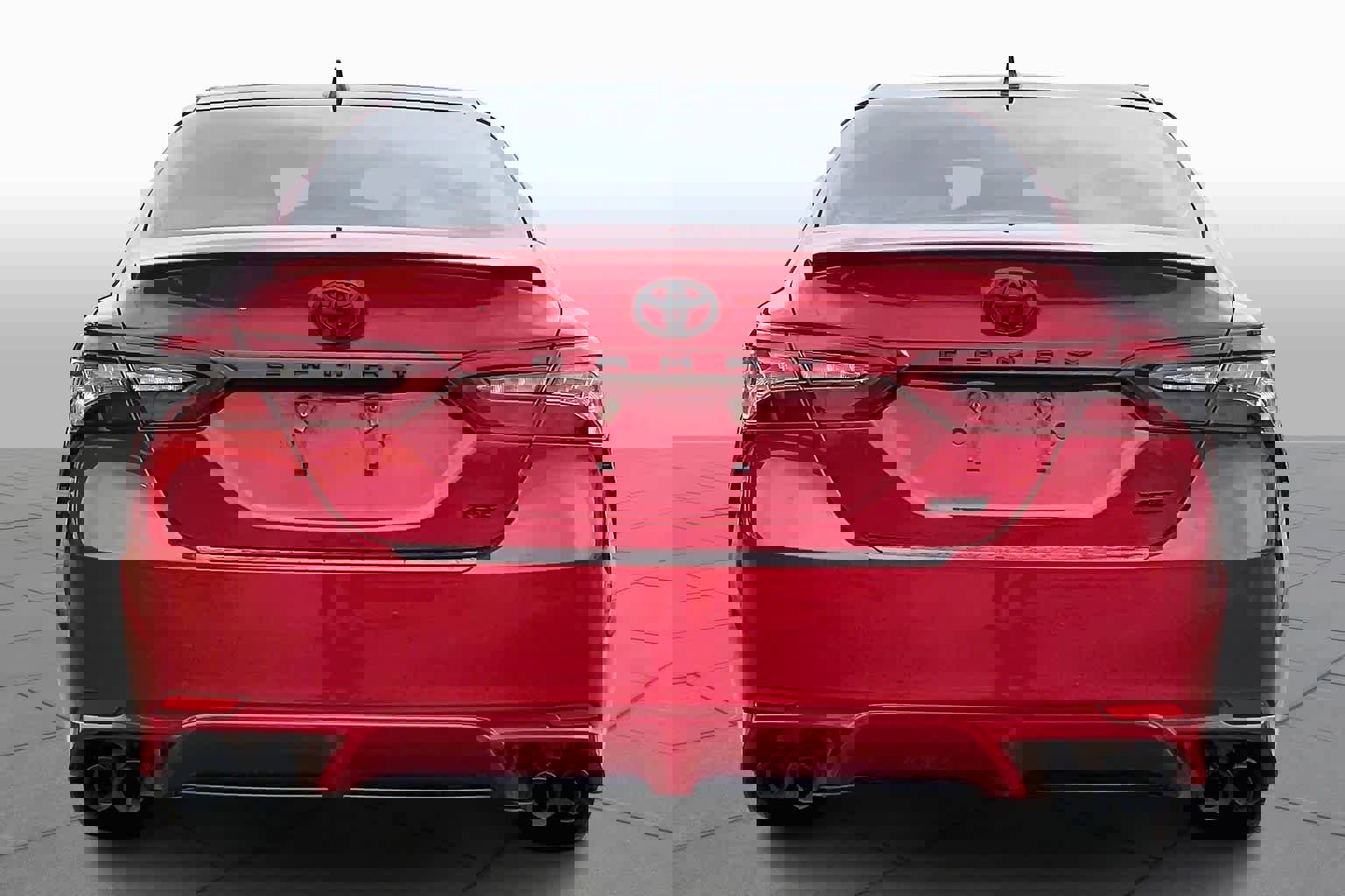 Used 2021 Toyota Camry XSE image 6