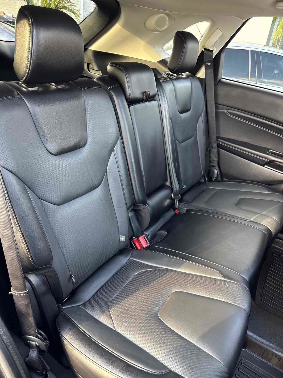 Used 2018 Ford Edge Titanium w/ Equipment Group 302A image 15