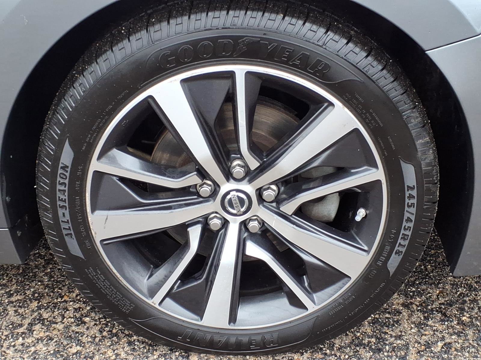 Used 2019 Nissan Maxima 3.5 SV w/ Floor Mat Group image 18