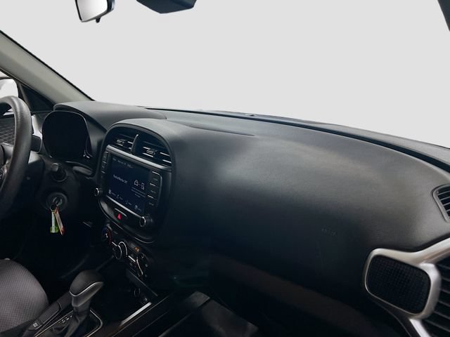 Certified 2023 Kia Soul LX w/ LX Technology Package FWD image 27