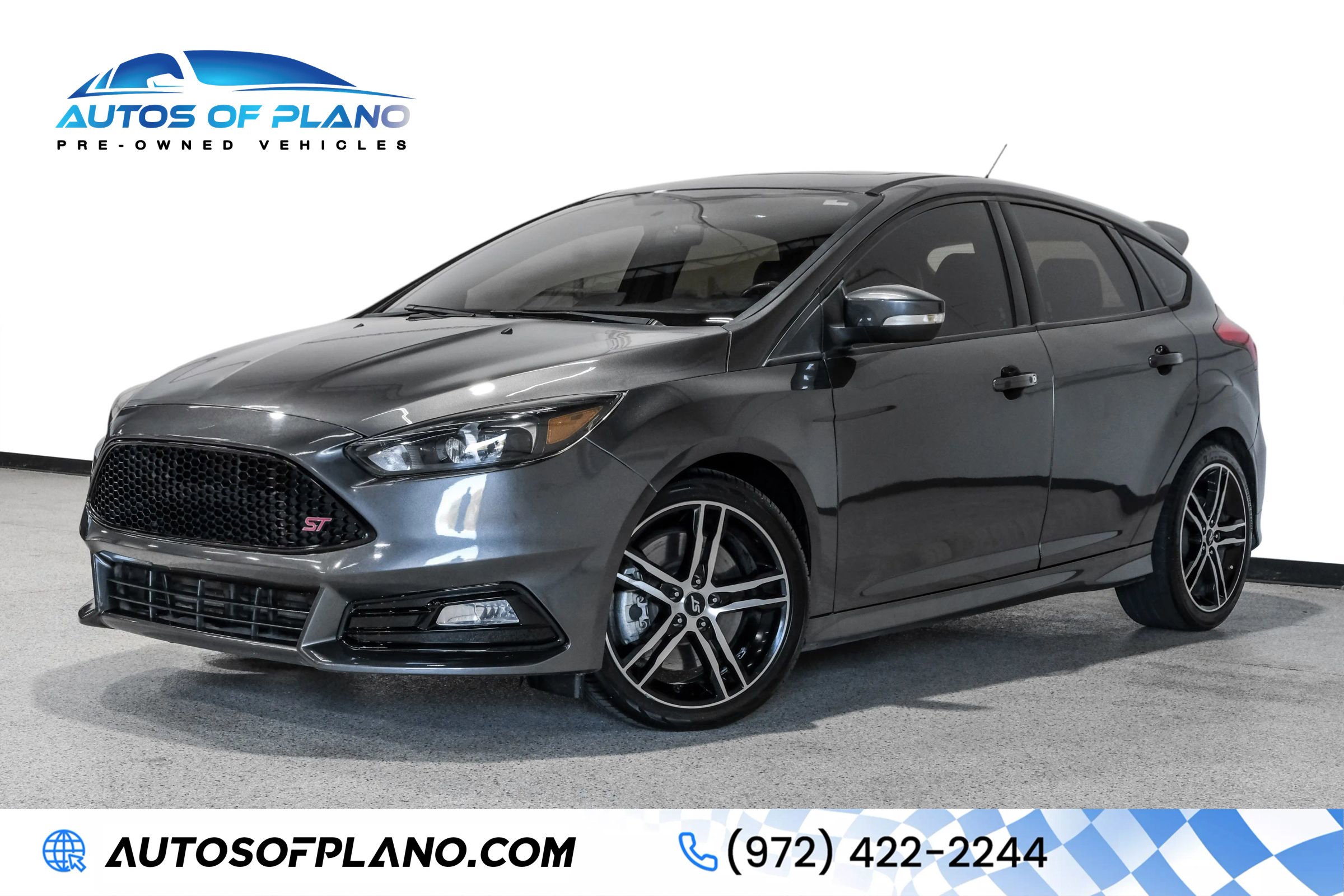 Used 2015 Ford Focus ST w/ Equipment Group 401A image 1