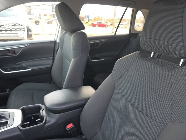 Certified 2024 Toyota RAV4 LE image 9