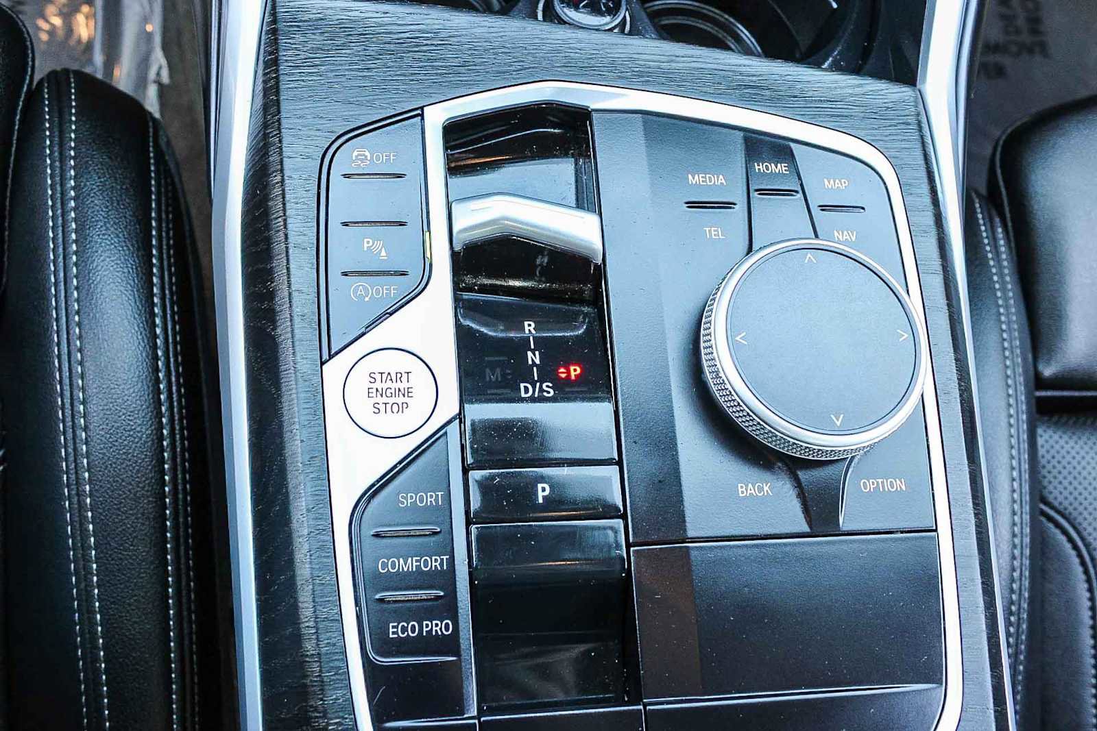 Used 2024 BMW 330i Sedan image 16