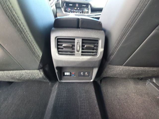 Used 2022 Nissan Rogue SL w/ SL Premium Package image 25