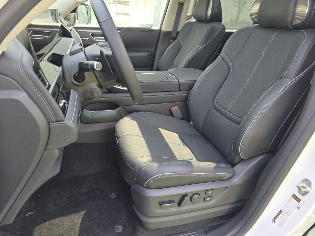 New 2025 INFINITI QX80 Sensory w/ Exterior Package image 33