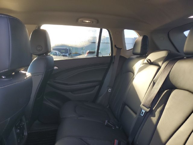 Certified 2018 Buick Envision Essence FWD image 9