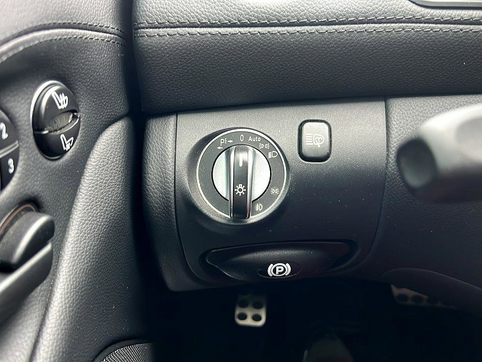 Used 2007 Mercedes-Benz SL 55 AMG 5.5L AMG image 24