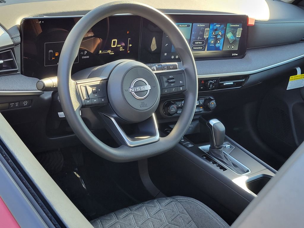 New 2026 Nissan Kicks SV w/ SV Premium Package image 4